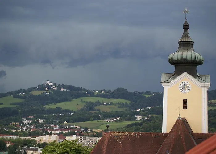 Daire Mayerhofer House